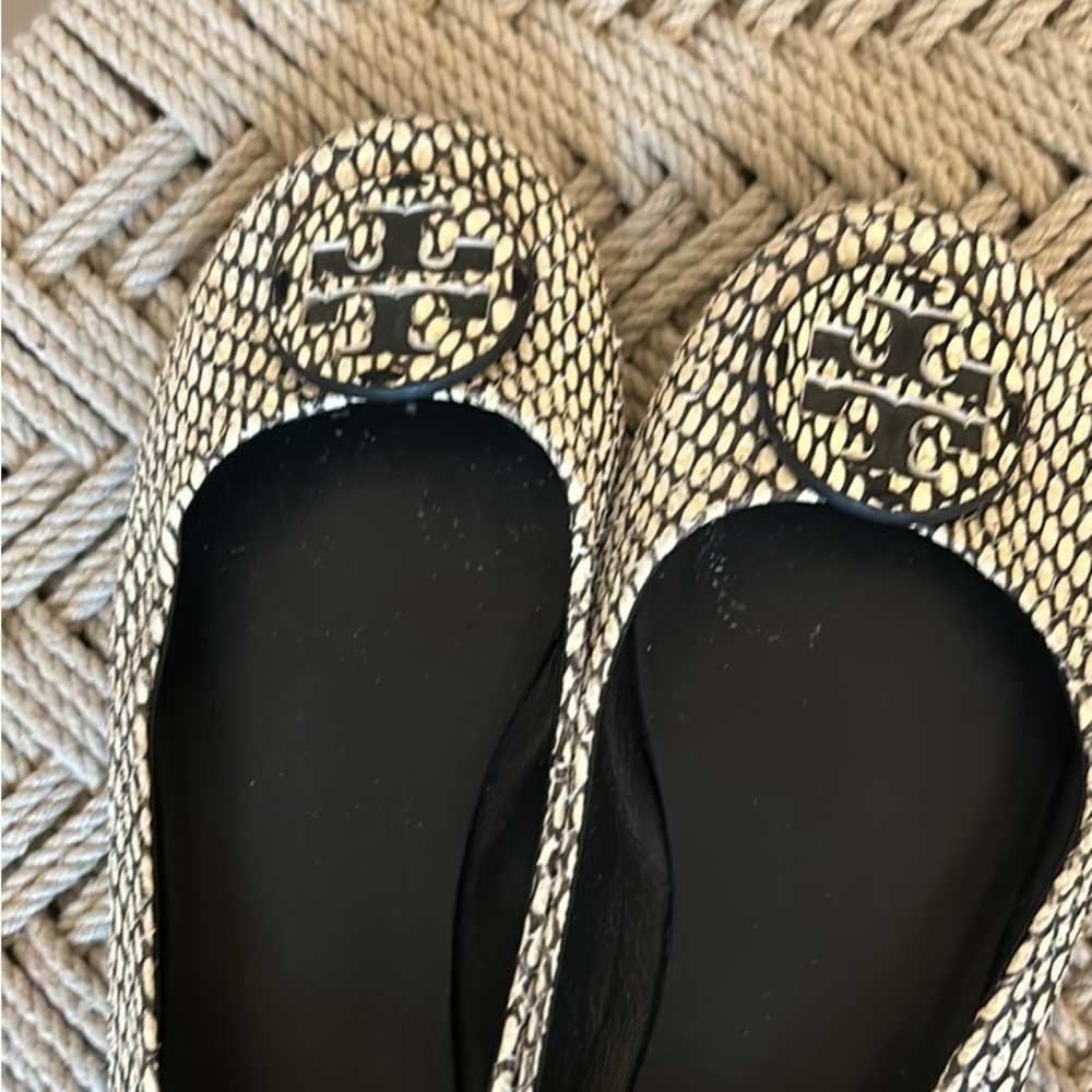 Tory Burch Minnie flats